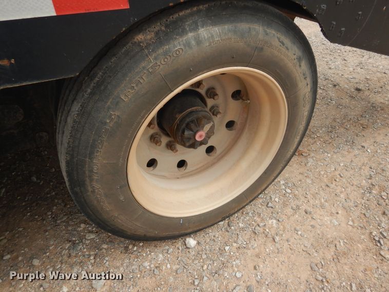 image for item DD4473 1974 AMC drop deck equipment trailer