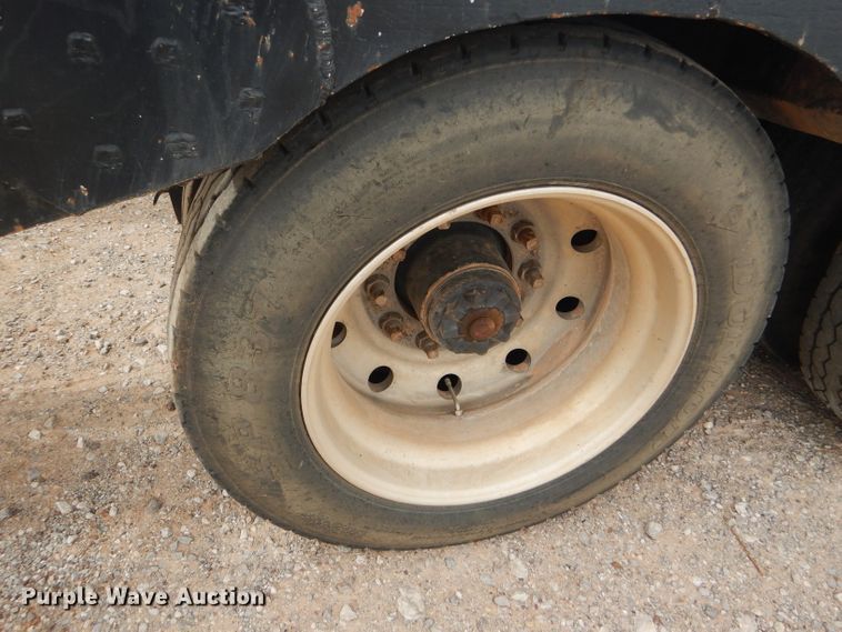 image for item DD4473 1974 AMC drop deck equipment trailer