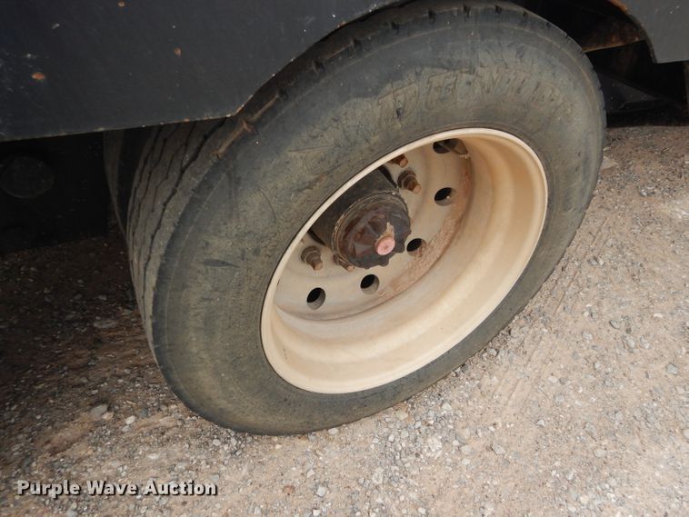 image for item DD4473 1974 AMC drop deck equipment trailer