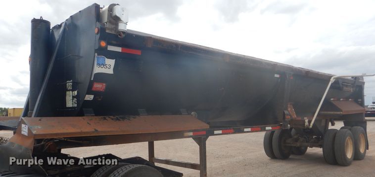 image for item DD4474 2000 Travis HRS end dump trailer