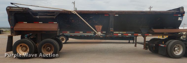 image for item DD4474 2000 Travis HRS end dump trailer