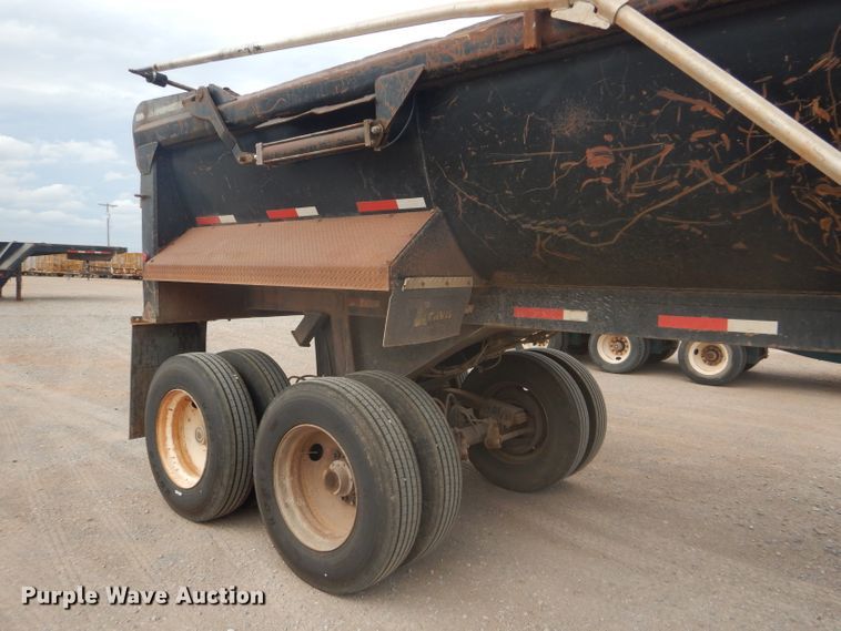 image for item DD4474 2000 Travis HRS end dump trailer