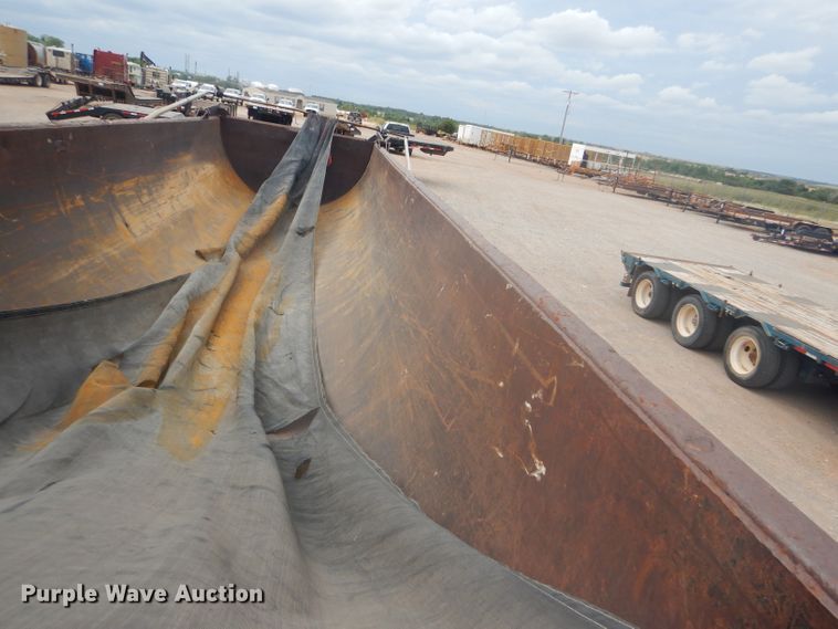 image for item DD4474 2000 Travis HRS end dump trailer