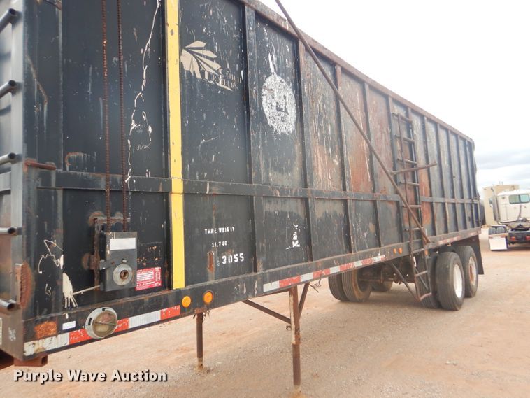 image for item DD4475 1995 Chief CHTD3057 end dump trailer