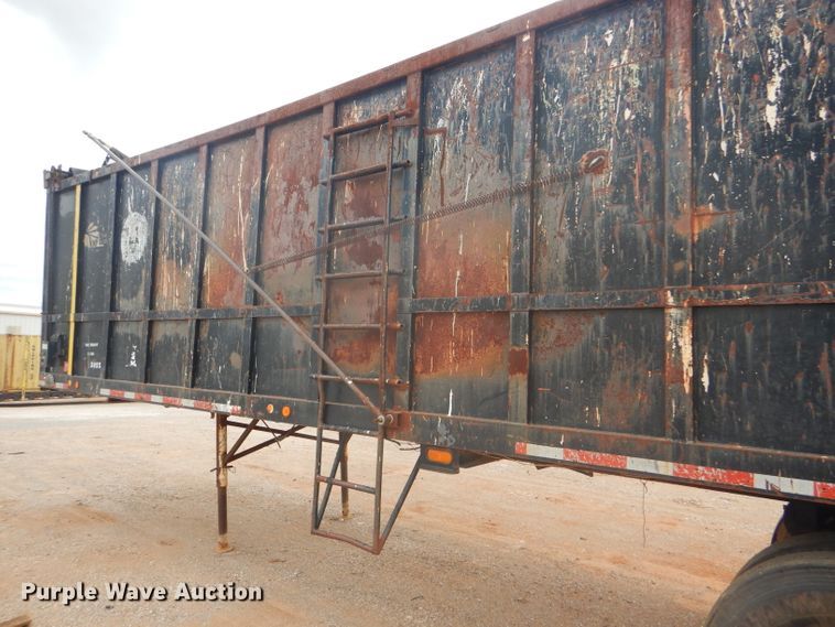 image for item DD4475 1995 Chief CHTD3057 end dump trailer