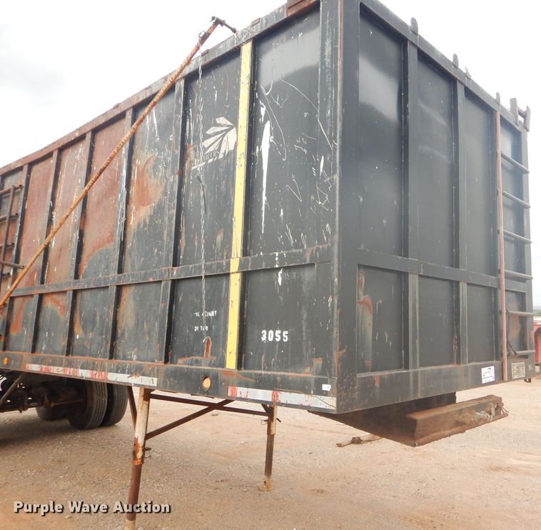 image for item DD4475 1995 Chief CHTD3057 end dump trailer