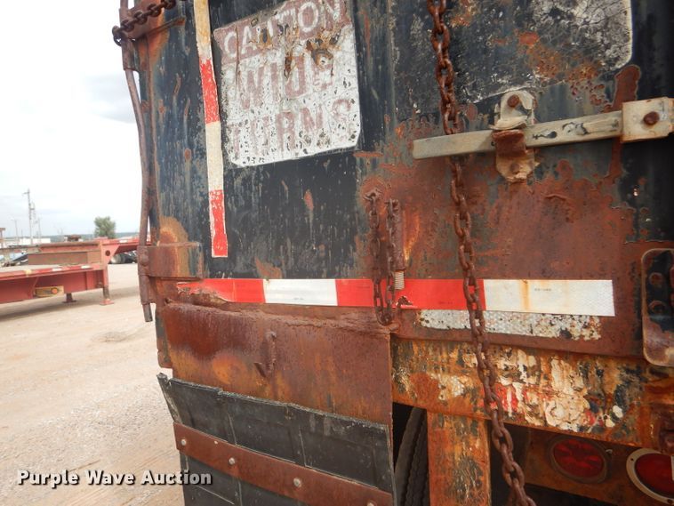 image for item DD4475 1995 Chief CHTD3057 end dump trailer