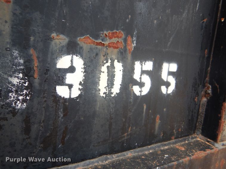 image for item DD4475 1995 Chief CHTD3057 end dump trailer