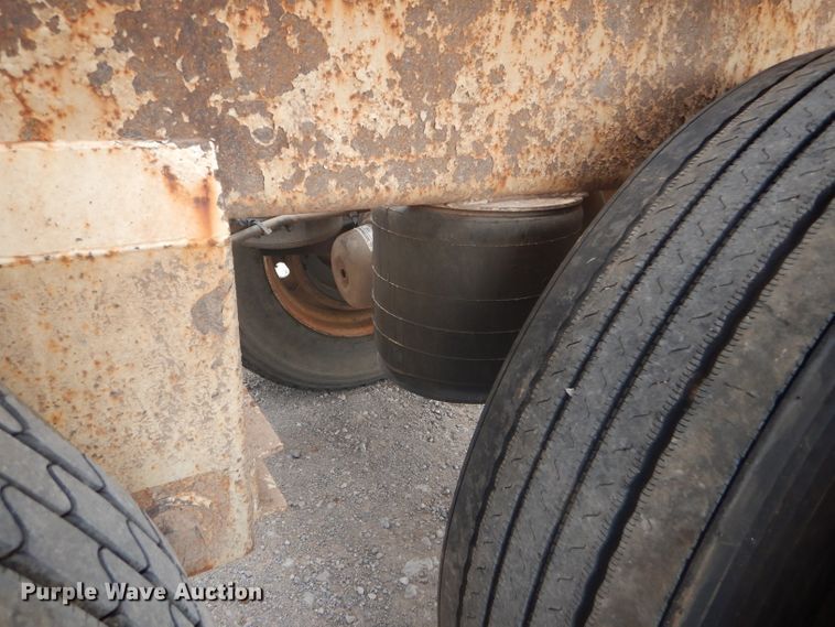 image for item DD4476 2009 Trail Blazer S-4002 bottom dump trailer