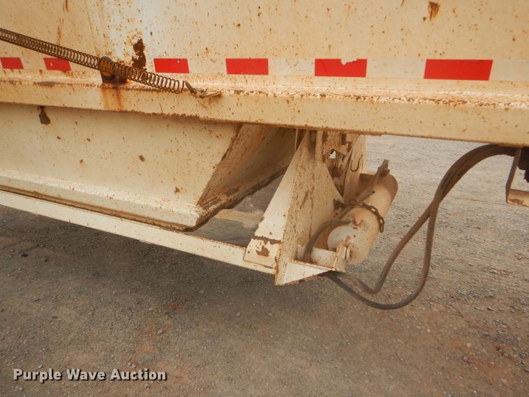 image for item DD4476 2009 Trail Blazer S-4002 bottom dump trailer