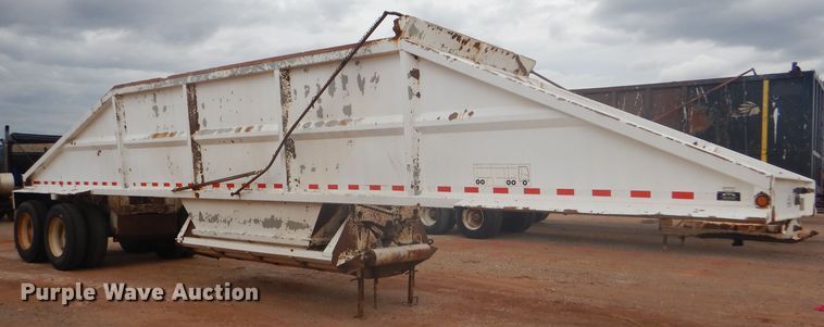 image for item DD4477 2009 Trail Blazer S-4002 bottom dump trailer