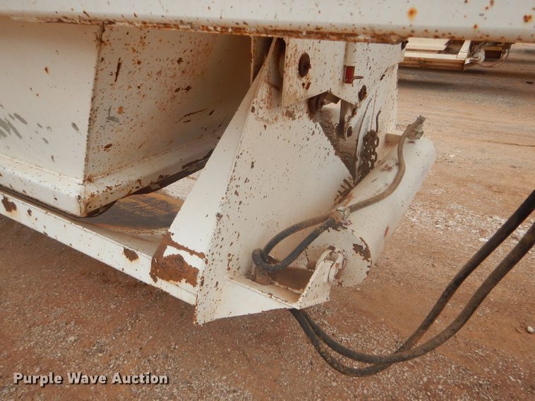 image for item DD4477 2009 Trail Blazer S-4002 bottom dump trailer