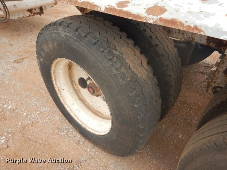 image for item DD4477 2009 Trail Blazer S-4002 bottom dump trailer