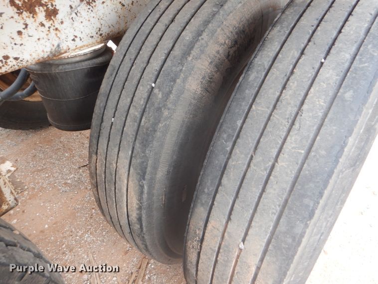 image for item DD4477 2009 Trail Blazer S-4002 bottom dump trailer