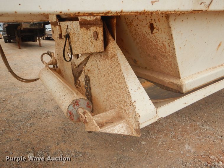 image for item DD4478 2007 Trail Blazer S-4002 bottom dump trailer