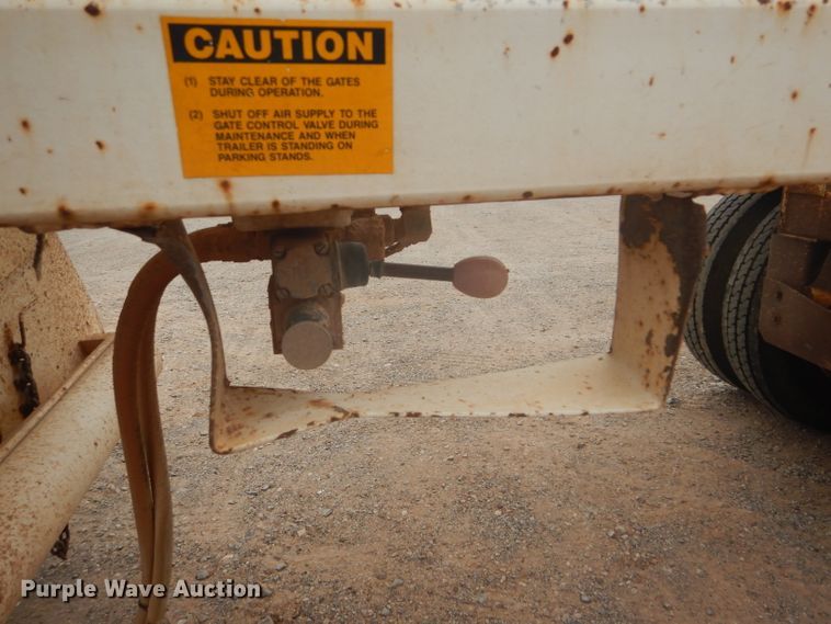 image for item DD4478 2007 Trail Blazer S-4002 bottom dump trailer