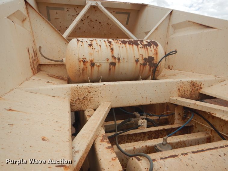 image for item DD4479 2008 Trail Blazer S-4002 bottom dump trailer