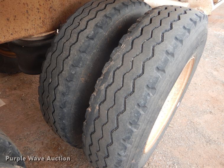 image for item DD4479 2008 Trail Blazer S-4002 bottom dump trailer