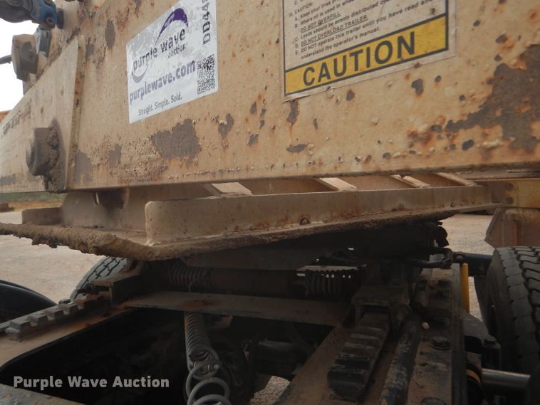 image for item DD4480 2013 Dakota bottom dump trailer