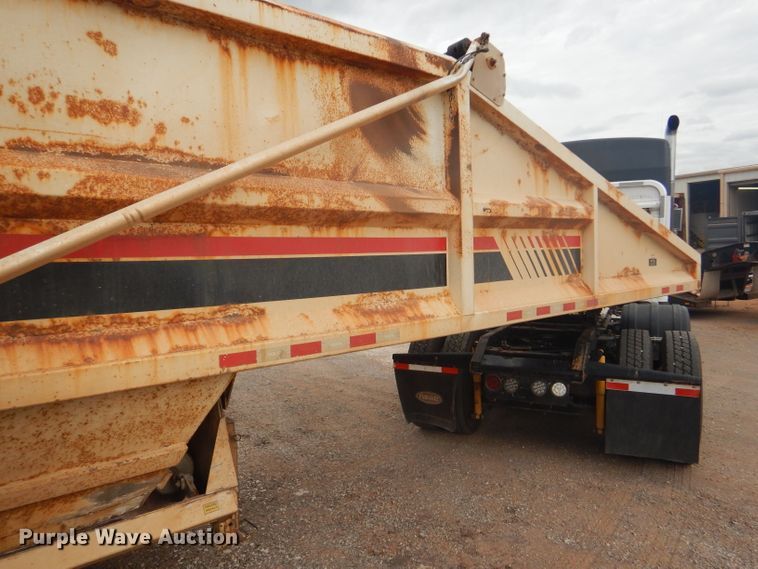 image for item DD4480 2013 Dakota bottom dump trailer