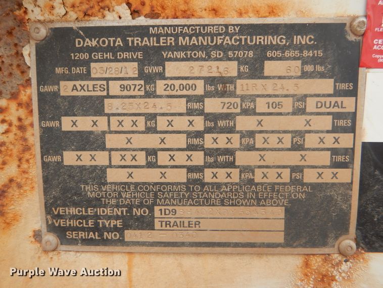 image for item DD4480 2013 Dakota bottom dump trailer