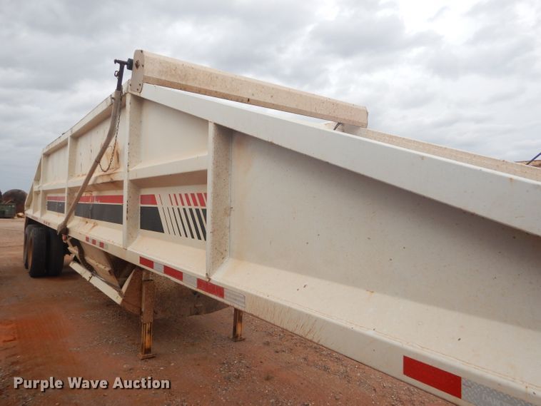 image for item DD4481 2013 Dakota bottom dump trailer