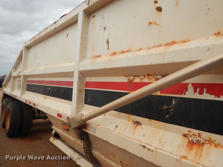image for item DD4481 2013 Dakota bottom dump trailer
