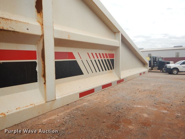 image for item DD4481 2013 Dakota bottom dump trailer