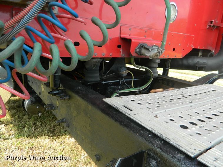 image for item DE4351 2003 Freightliner Century Class CST120 semi truck