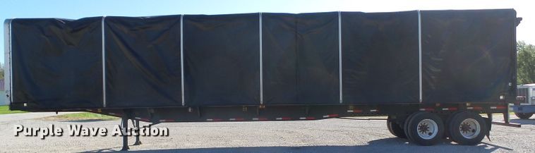 image for item DF0808 1998 Wabash National side curtain flatbed trailer