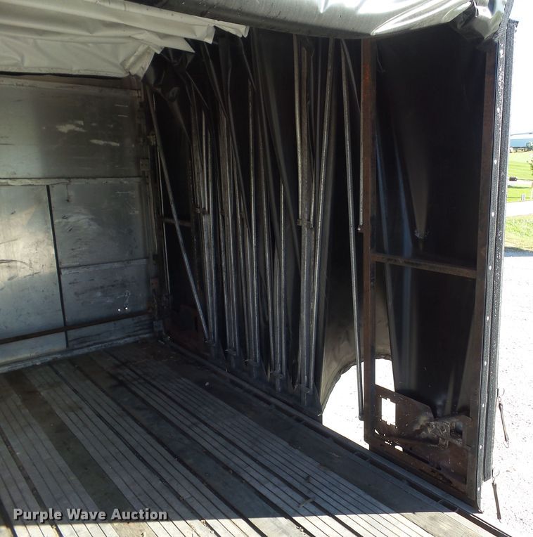 image for item DF0808 1998 Wabash National side curtain flatbed trailer