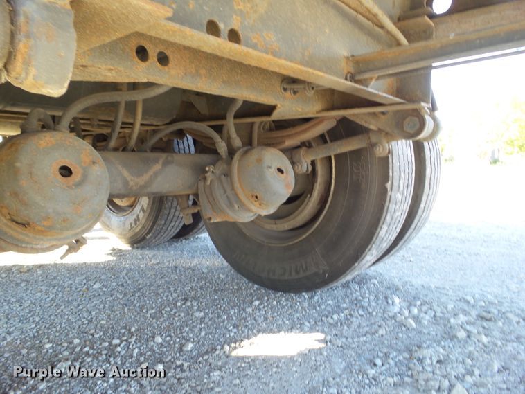 image for item DF0808 1998 Wabash National side curtain flatbed trailer