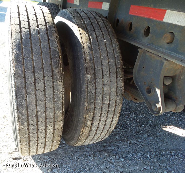 image for item DF0808 1998 Wabash National side curtain flatbed trailer