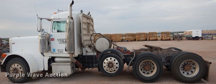 image for item DG0221 2006 Peterbilt 379 semi truck