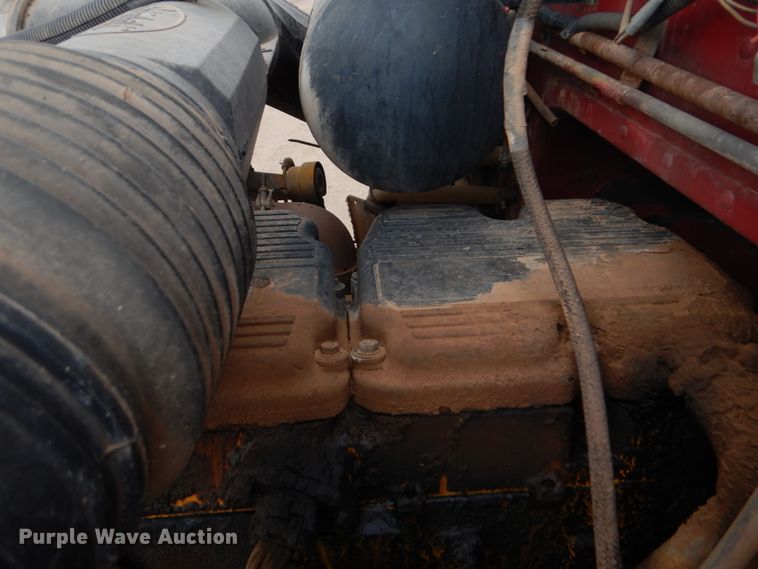 image for item DG0222 2006 Peterbilt 379 semi truck