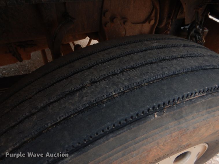 image for item DG0223 2010 Western Star 4900FA semi truck