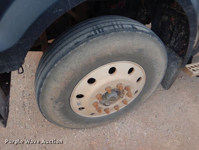 image for item DG0223 2010 Western Star 4900FA semi truck