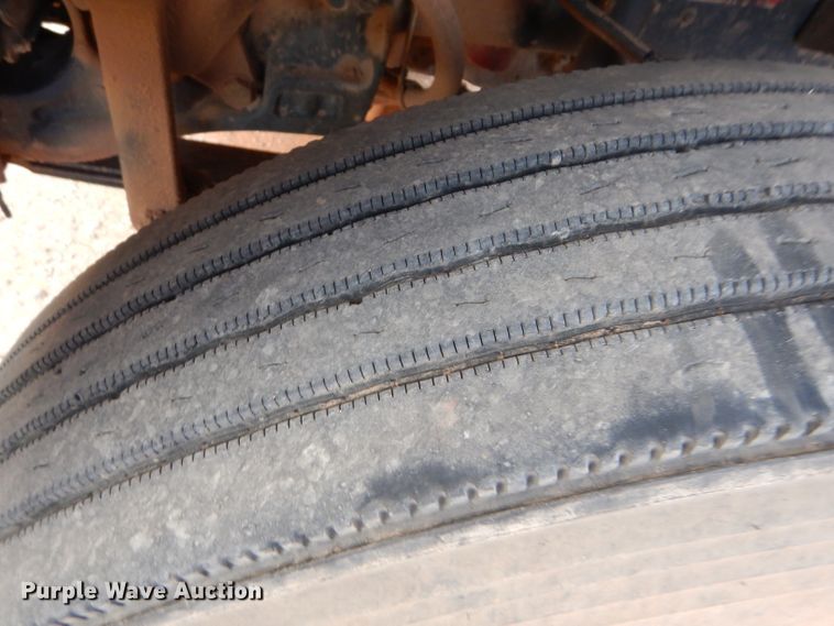 image for item DG0223 2010 Western Star 4900FA semi truck