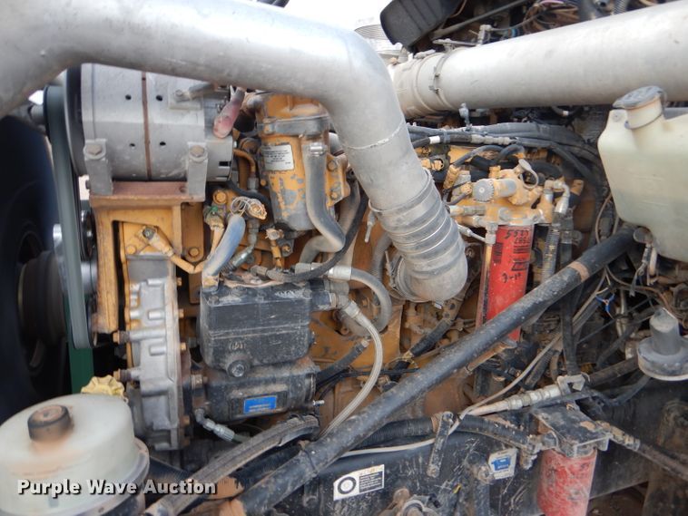 image for item DG0224 2008 Kenworth W900 semi truck