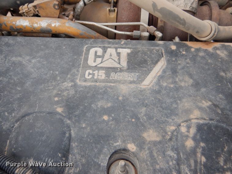 image for item DG0224 2008 Kenworth W900 semi truck