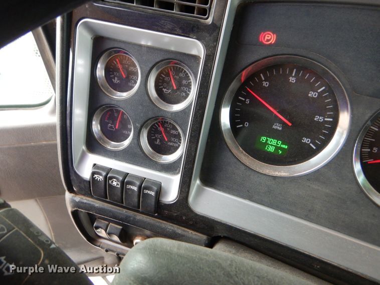 image for item DG0224 2008 Kenworth W900 semi truck