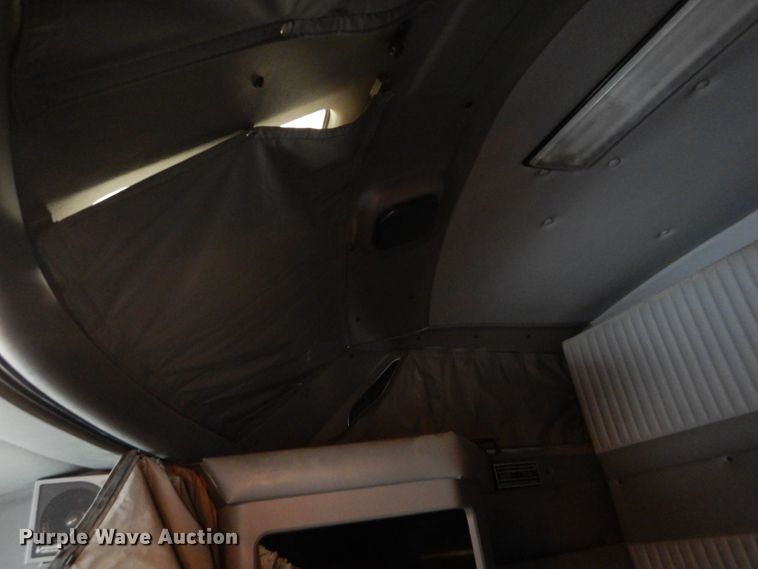 image for item DG0224 2008 Kenworth W900 semi truck