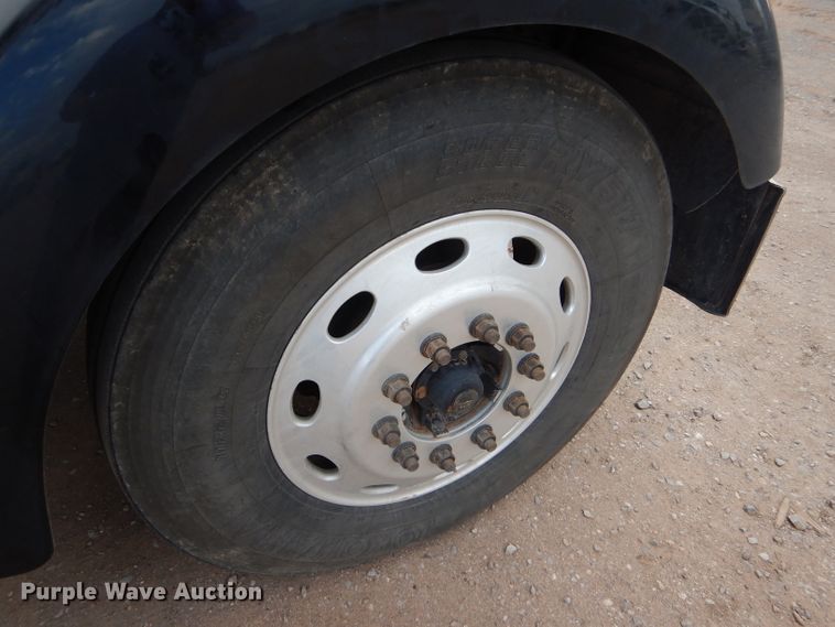 image for item DG0224 2008 Kenworth W900 semi truck