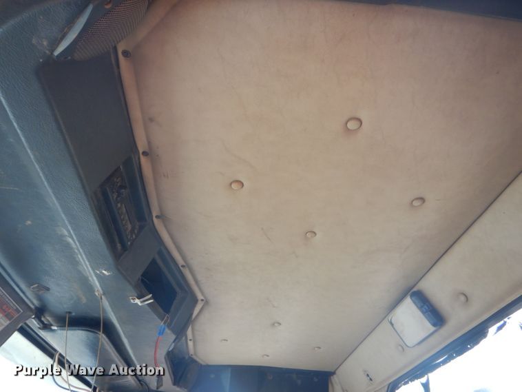 image for item DG0229 2010 Western Star 4900FA semi truck