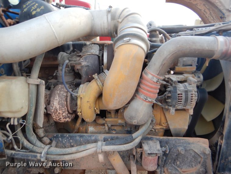 image for item DG0231 2005 Peterbilt 379 semi truck