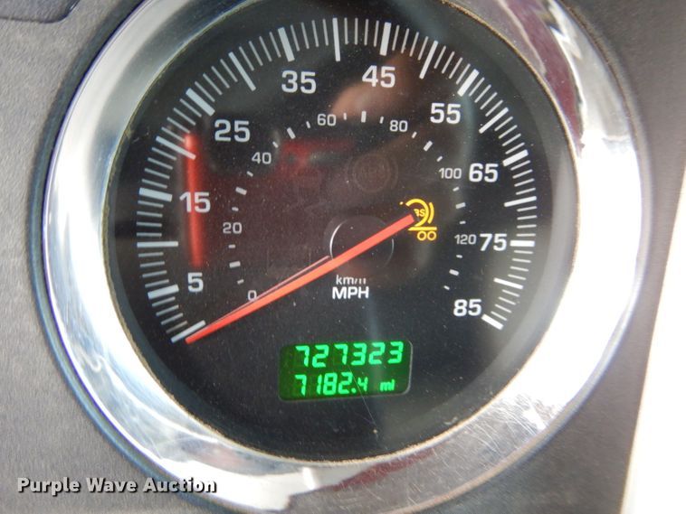 image for item DG4202 2007 Kenworth T800 semi truck