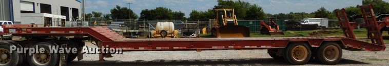 image for item DG4203 2006 Viking VFD46R16F35T drop deck equipment trailer