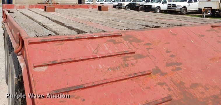 image for item DG4203 2006 Viking VFD46R16F35T drop deck equipment trailer