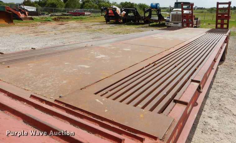 image for item DG4203 2006 Viking VFD46R16F35T drop deck equipment trailer