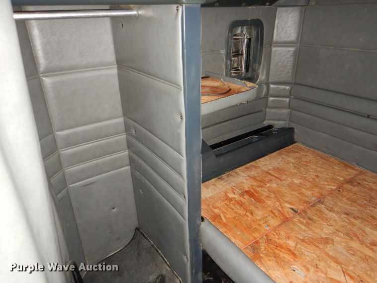 image for item DG4846 1998 Peterbilt 379 semi truck